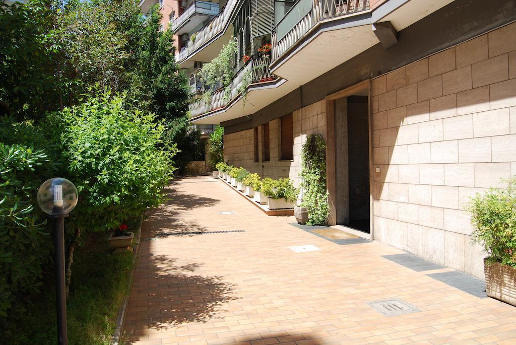 Residenza Flaminia, Rome